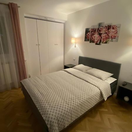 Апартаменти Center Loft Бузеу Екстер'єр фото